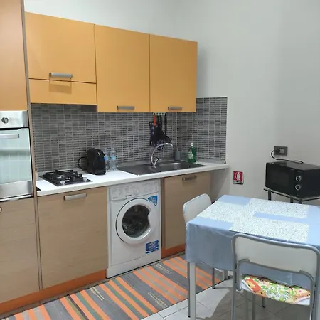 Cozy Near Ospedale Maggiore! Apartment *
