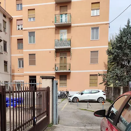 Apartment Cozy Near Ospedale Maggiore!