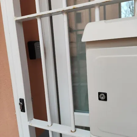 Cozy Near Ospedale Maggiore! * Rome