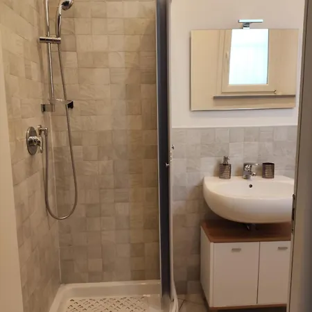 Cozy Near Ospedale Maggiore!